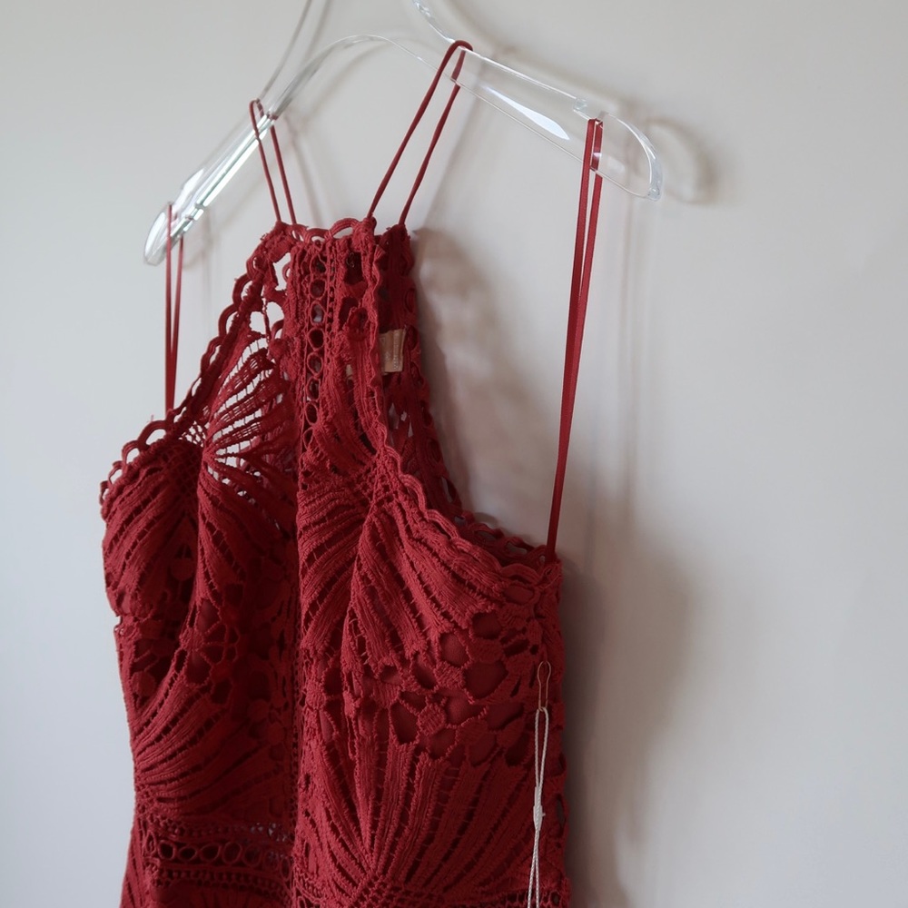 Love Triangle pencil dress in color Rose - Picture 4 of 13
